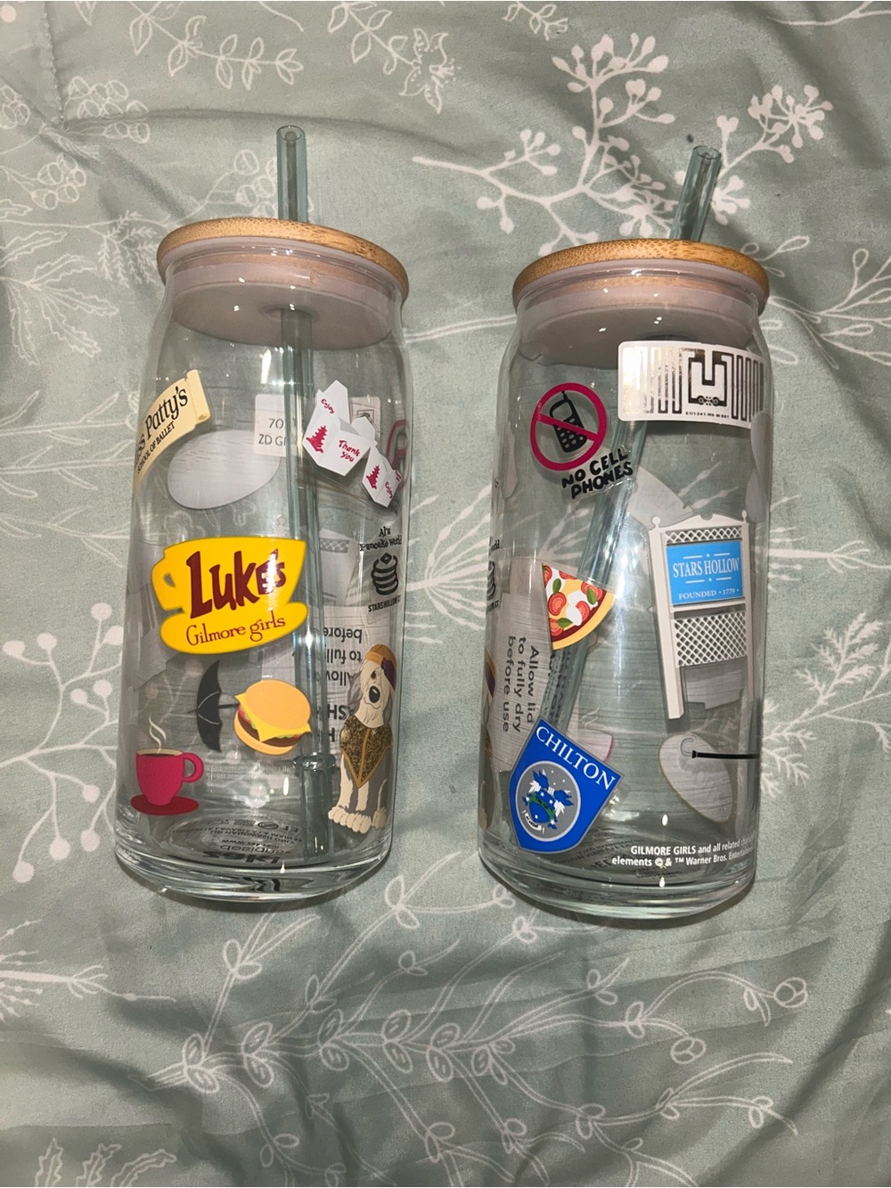 2 Gilmore Girls Luke's Diner 20 oz. Glass Tumbler with Straw - Light Blue